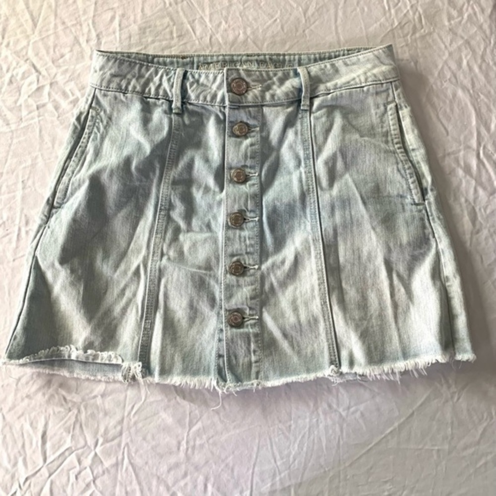 American Eagle Outfitters Women's Jean Skirt Size 4